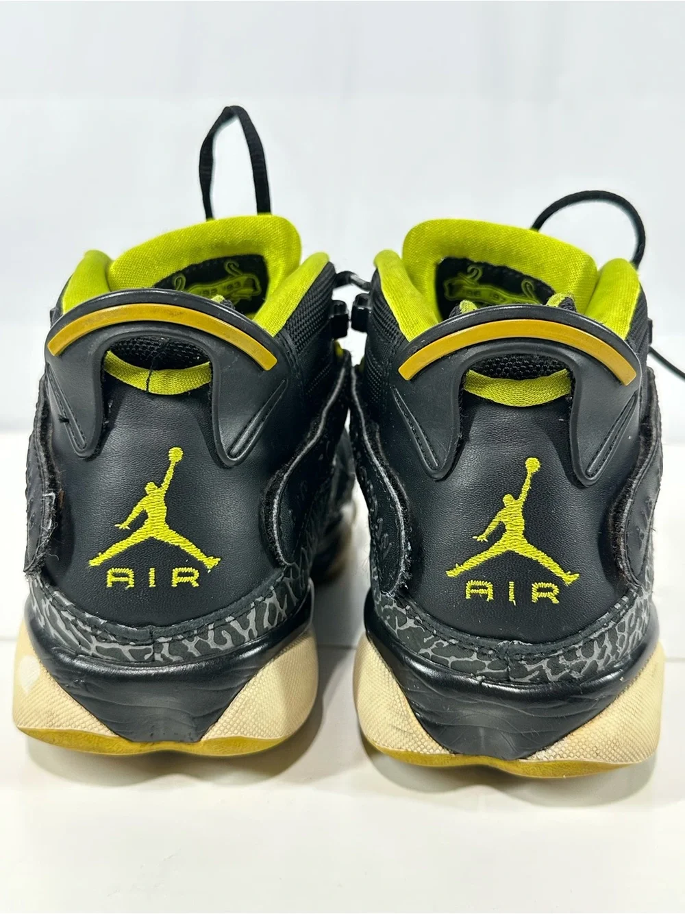 #370 Jordans 6 Rings Black/Venom Men’s Sz 8.5